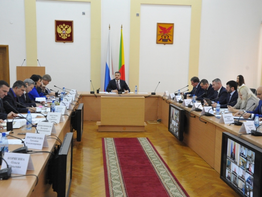 Александр Осипов поручил главам муниципалитетов ускорить выполнение мероприятий на средства дальневосточной субсидии
